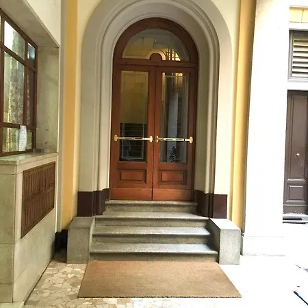 Mansarda Porta Venezia Apartment